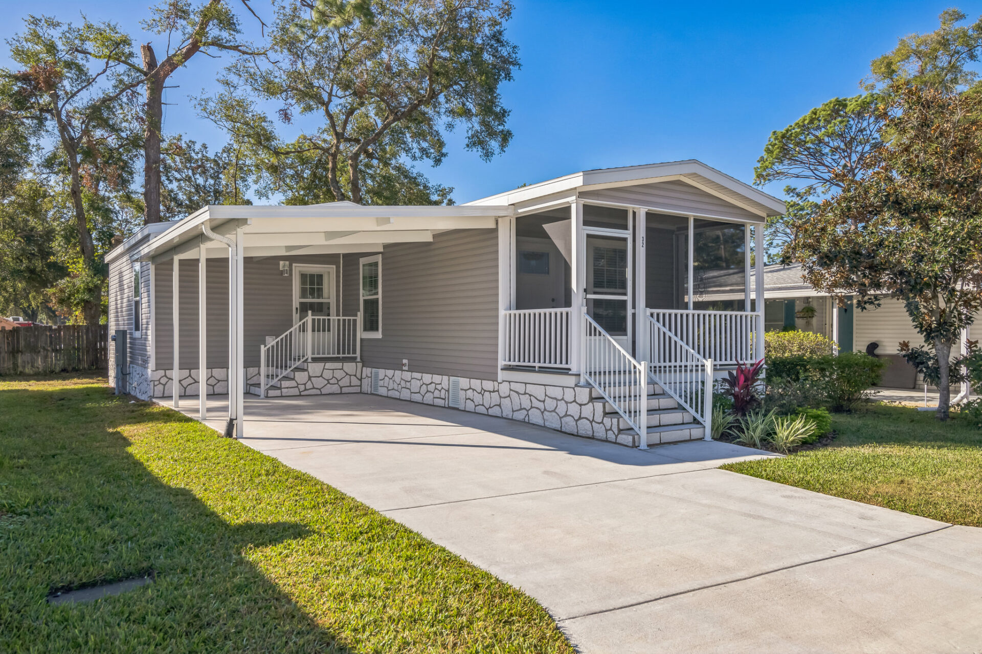 2 Bedroom, 2 Bathroom Home - Brand New Skyline Home!
