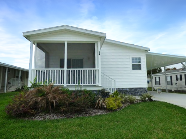 2 Bedroom, 2 Bathroom Home - Thoughtfully Designed Layout!