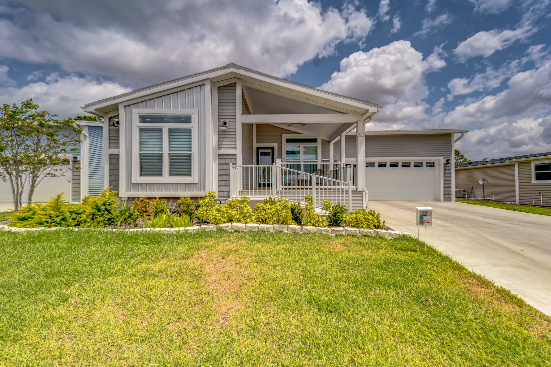 2 Bedroom, 2 Bathroom Home - Brand New Palm Harbor!